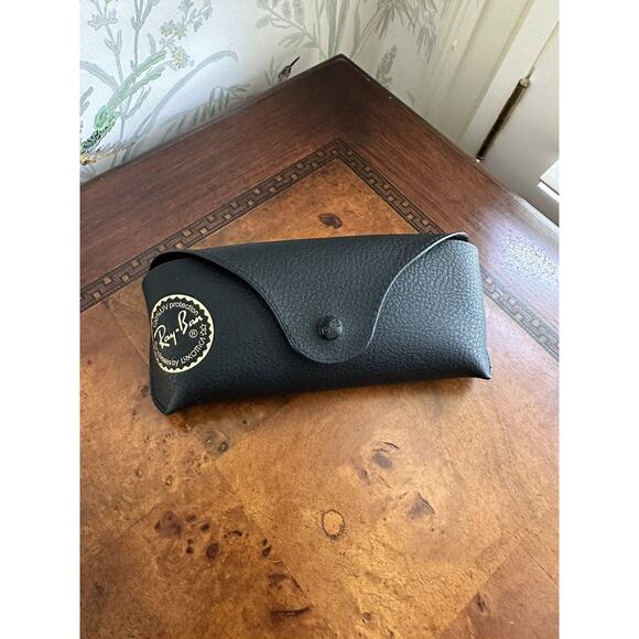 Authentic Ray-Ban Sunglasses Leather Case - Black - Picture 1 of 6